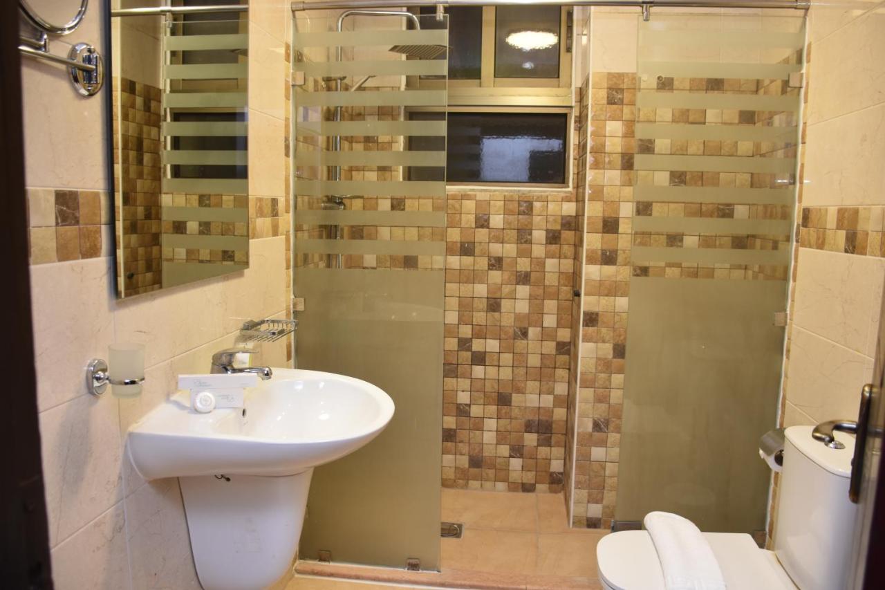 Madison Hotel Amman Extérieur photo