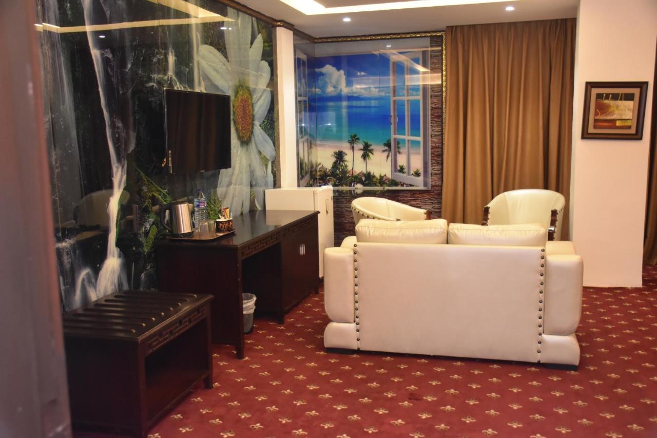 Madison Hotel Amman Extérieur photo