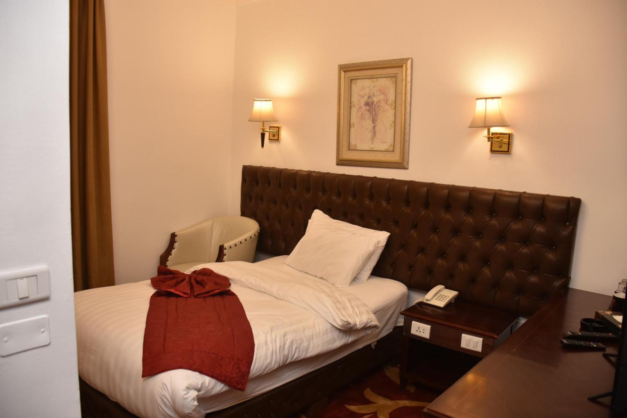 Madison Hotel Amman Extérieur photo