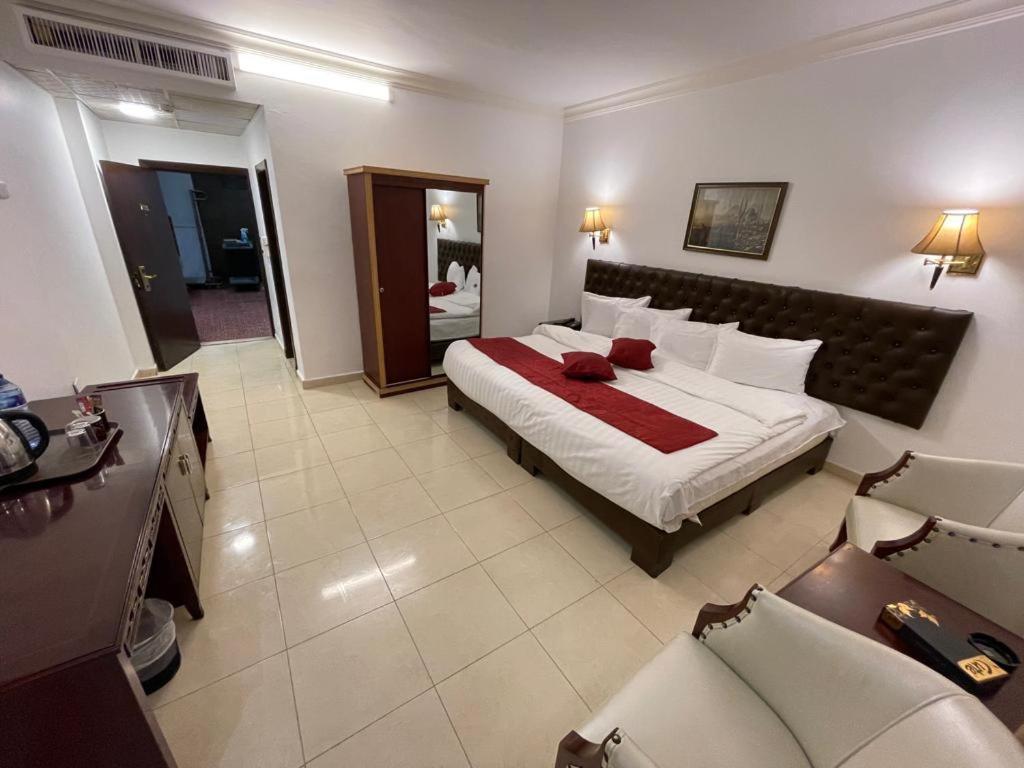 Madison Hotel Amman Extérieur photo
